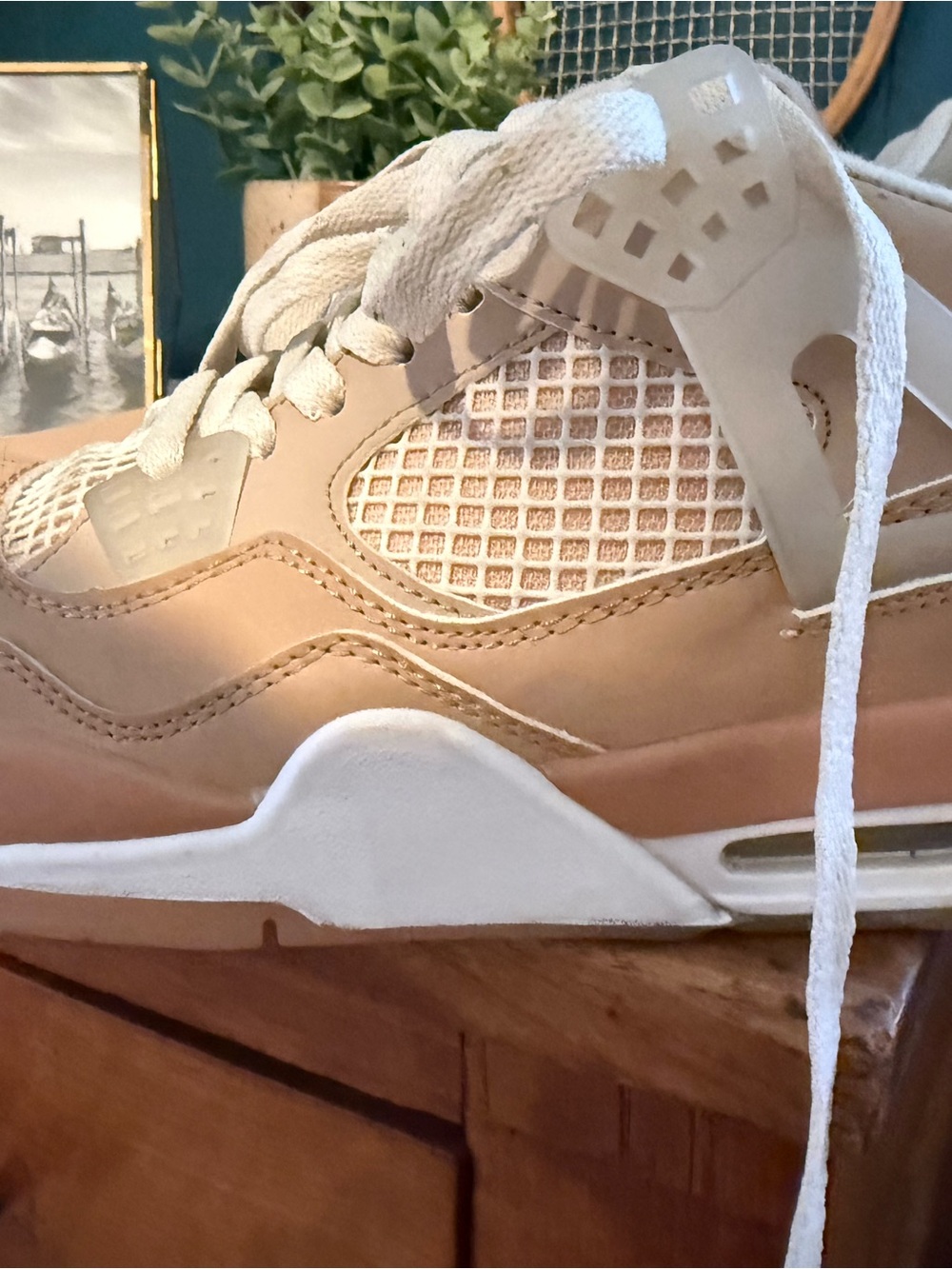 Nike Air Jordan 4 Retro “Shimmer